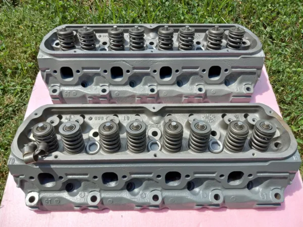 1987-1995 Ford Mustang 5.0L Ford Racing GT40 (iron) Cylinder Heads 302 COBRA GT