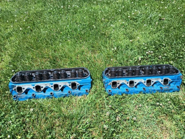 1987-1995 Ford Mustang 5.0L Ford Racing GT40 (iron) Cylinder Heads 302 COBRA GT