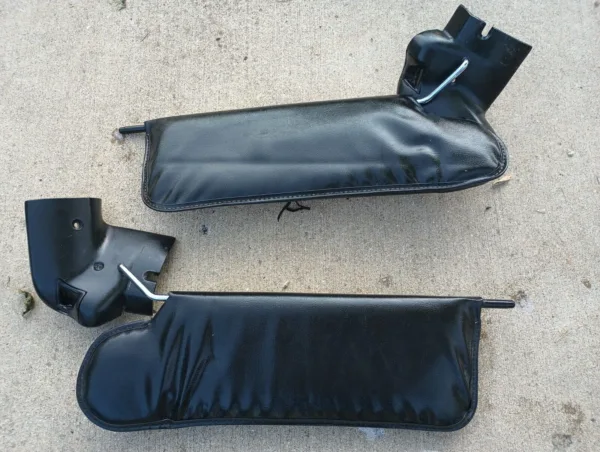 1990-1993 Ford Mustang 5.0L OEM Black Convertible Sun Visors 5.0L Cobra SVT SVO