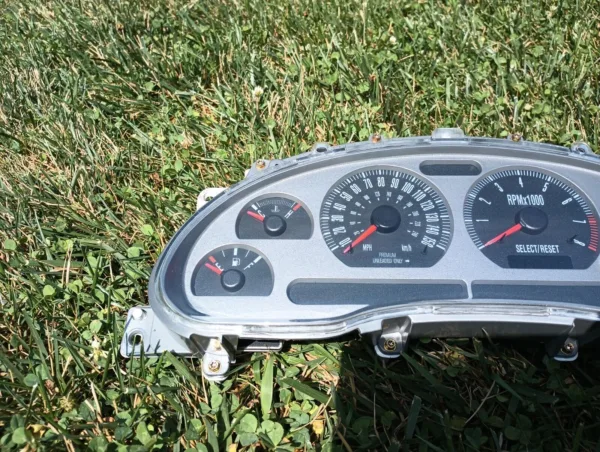 2003-2004 Ford Mustang MACH 1 4.6L Speedometer Instrument Cluster Gauges Gauge