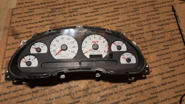 2003-2004 Ford Mustang 4.6L Cobra SVT Speedometer Instrument Cluster Gauges Teri