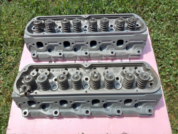 1987-1995 Ford Mustang 5.0L Ford Racing GT40 (iron) Cylinder Heads 302 COBRA GT