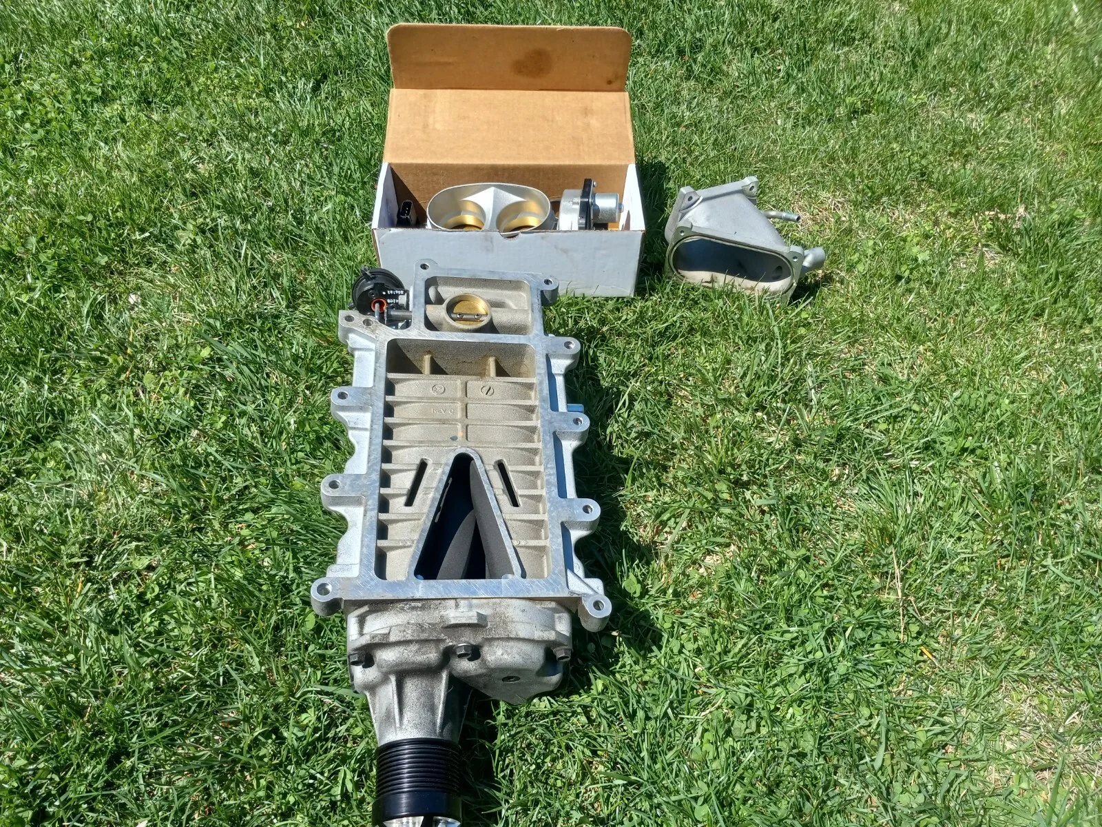 2007-2012 Ford Mustang Shelby GT500 Supercharger 5.4L Eaton M122 SVT COBRA - Image 9