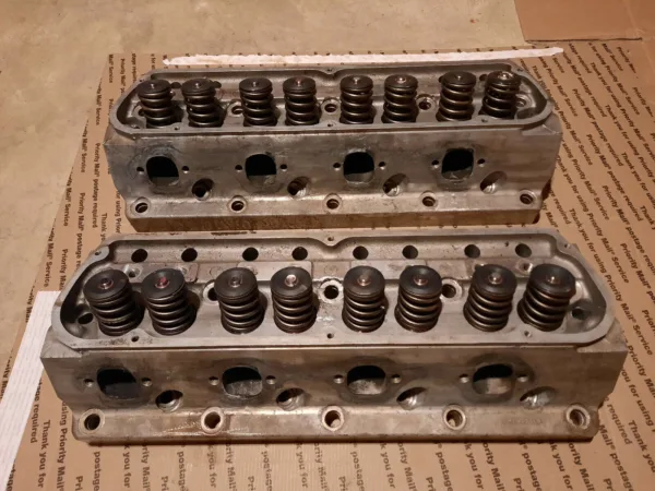 1987-1995 Ford Mustang Patriot Freeedom 5.0L Cylinder Heads 302 COBRA GT40 351W