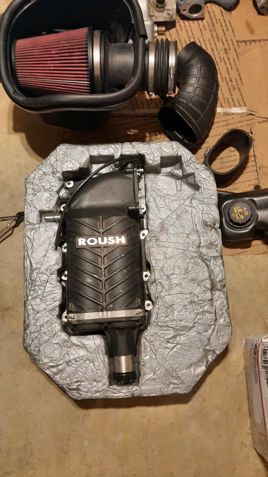 2015-2017 Ford F150 5.0L Roush Supercharger Coyote (headunit only) R2300