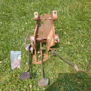 1983-1993 Ford Mustang Manual Clutch & Brake Pedal Assembly 5 speed T-5 Cobra GT