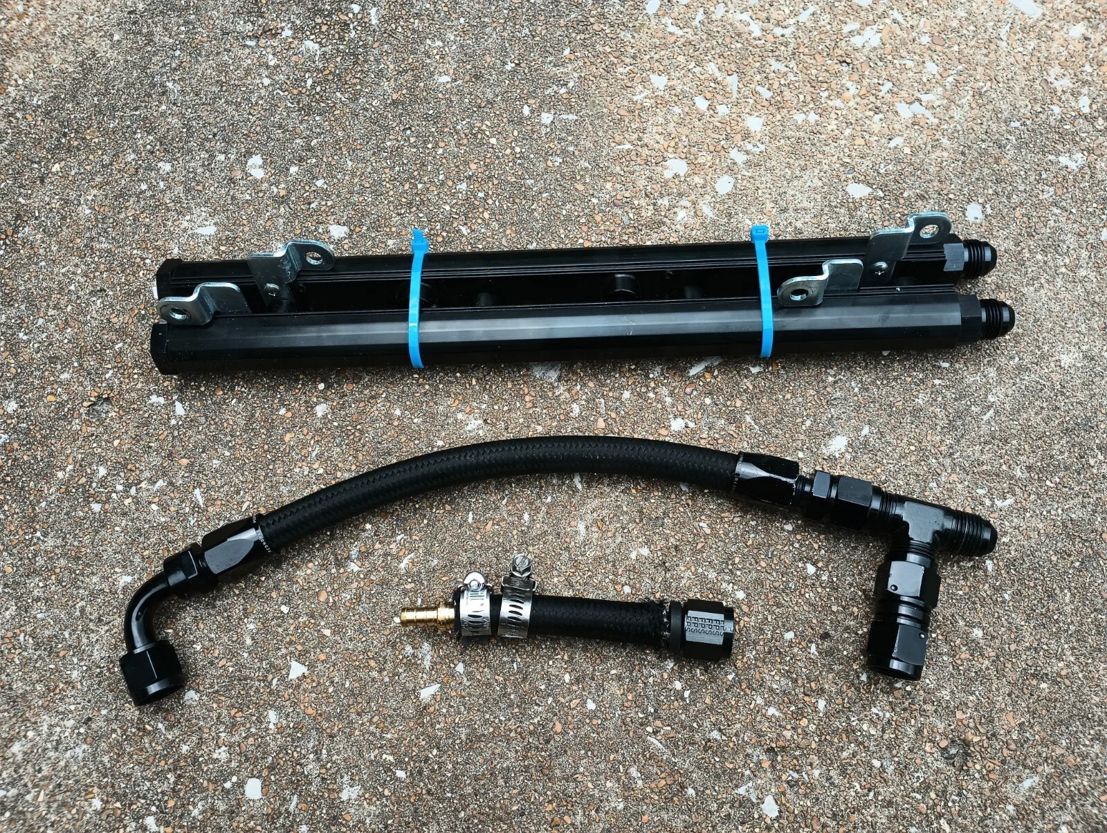 1999-2004 Ford Mustang 4.6L Trickflow Fuel Rails GT Cobra SVT 2V 4V Trick Flow - Image 3