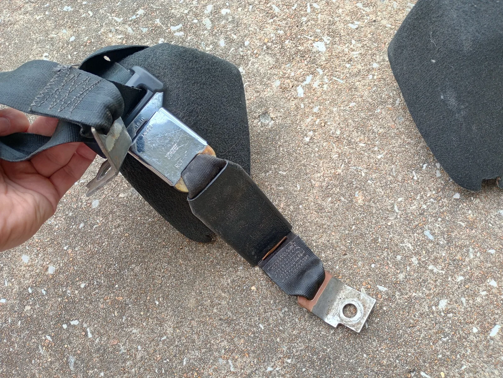 1990-1993 Ford Mustang BLACK OEM Seat belts LX Coupe Notchback Upper Rear ONLY - Image 3