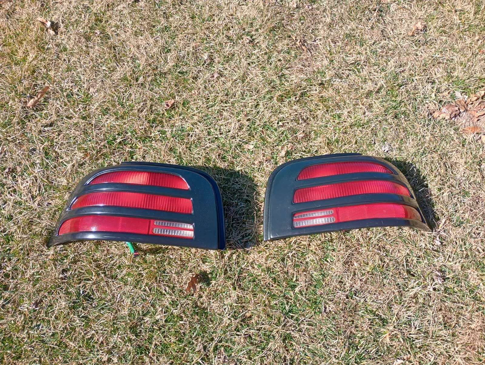 1994-1995 Ford Mustang 5.0L OEM SALEEN Taillights Cobra 302 GT SN95 Tail Light