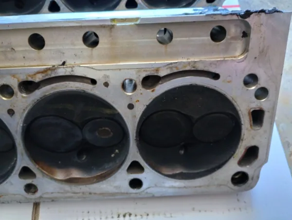 1987-1995 Ford Mustang 5.0L Edelbrock Aluminum Cylinder Heads COBRA 302 GT40 351