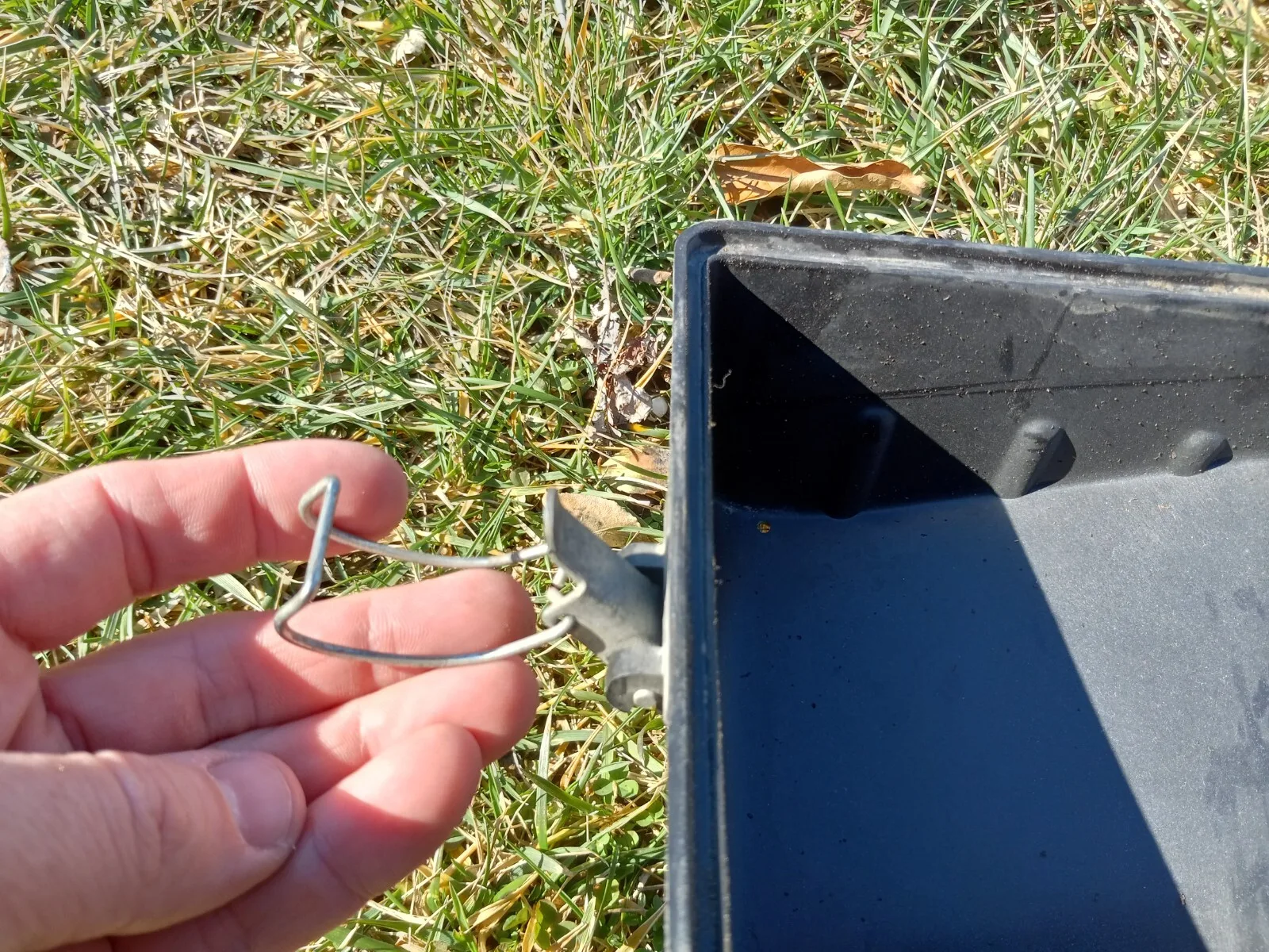 1999-2004 Ford Lightning Intake Air Box 5.4L SVT OEM Supercharger F150 Harley HD - Image 3