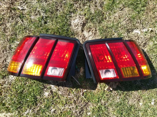 1999 2001 Ford Mustang COBRA Rear Tail Lights SVT 4.6L 99 01 4.6L 4V 32V Amber - Image 2