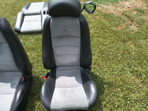 2003-2004 Ford Mustang Cobra 4.6L Front and Rear Seats (convertible) SVT Leather