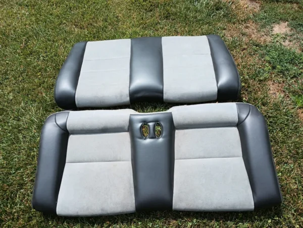 2003-2004 Ford Mustang Cobra 4.6L Front and Rear Seats (convertible) SVT Leather