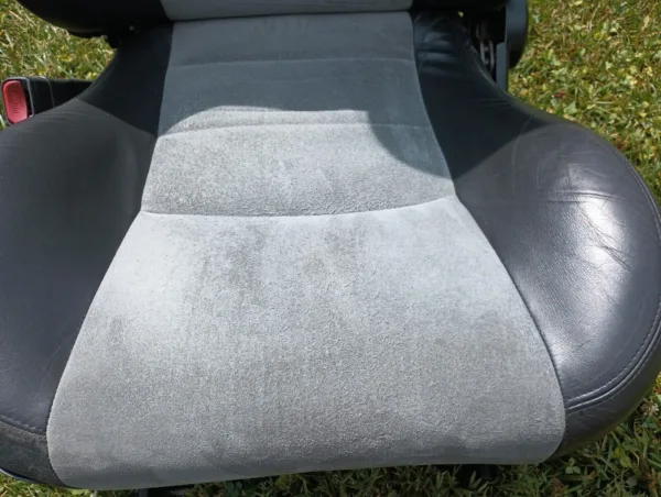 2003-2004 Ford Mustang Cobra 4.6L Front and Rear Seats (convertible) SVT Leather