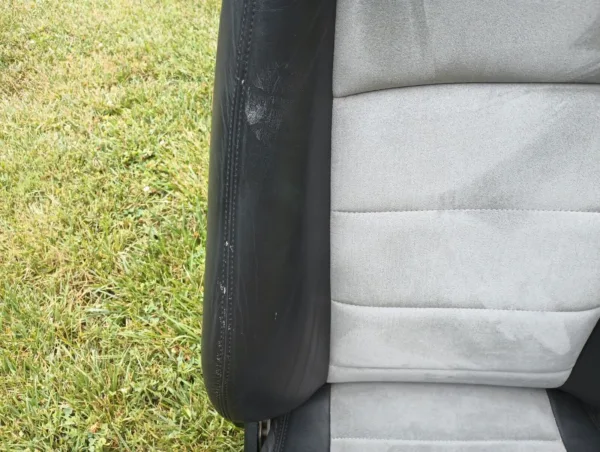 2003-2004 Ford Mustang Cobra 4.6L Front and Rear Seats (convertible) SVT Leather