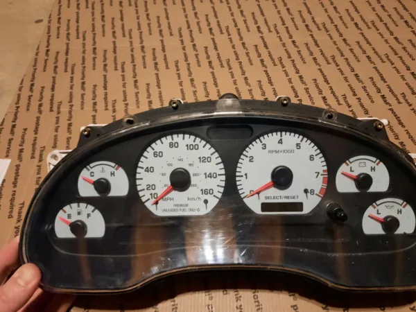 1999 2001 Ford MUSTANG Cobra 4.6L SPEEDOMETER GAUGE INSTRUMENT CLUSTER SVT 32V