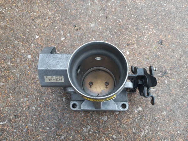 1994-1995 Ford Mustang 5.0L Stock (oem) Throttle Body 302 GT40 COBRA EFI V8 - Image 4