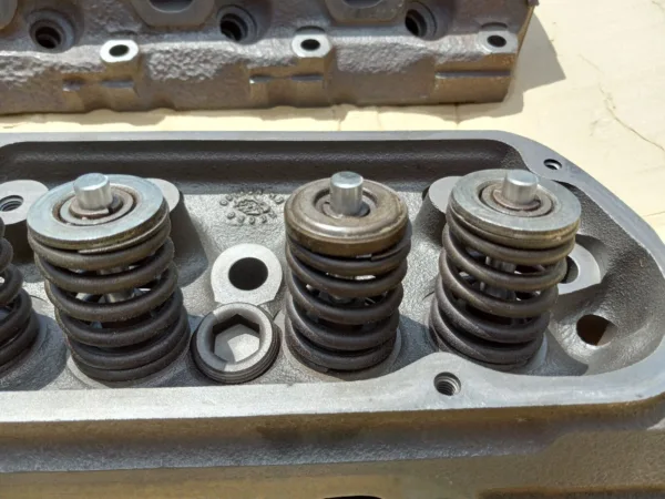 1987-1995 Ford Mustang 5.0L Ford Racing GT40 (iron) Cylinder Heads 302 COBRA GT - Image 3