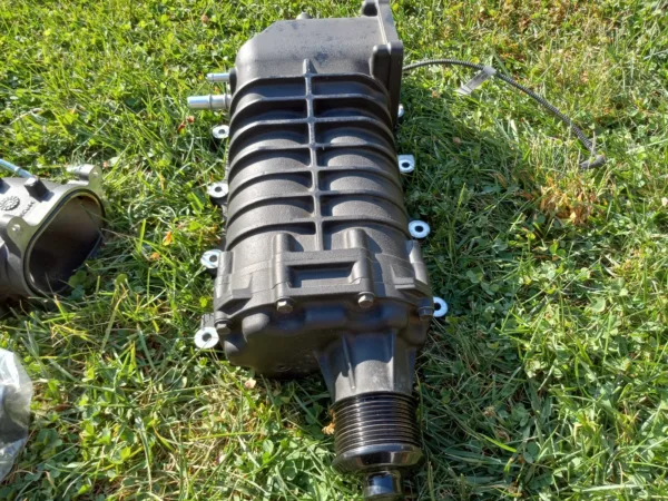 2007-2012 Ford Mustang Shelby GT500 Supercharger 5.4L Eaton M122 SVT COBRA - Image 4