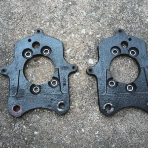 1994-1998 Ford Mustang 4.6L Cobra rear mounting Axle brake brackets SVT 5.0L 302