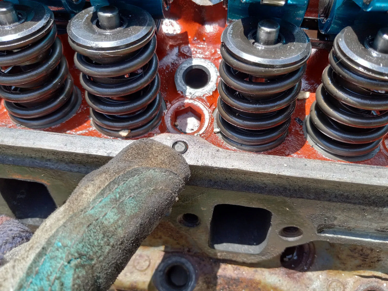 1987-1995 Ford Mustang 5.0L Ford Racing GT40 (iron) Cylinder Heads 302 COBRA GT