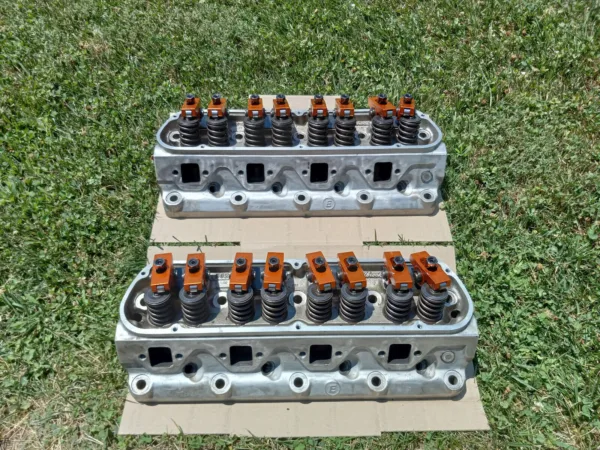 1987-1995 Ford Mustang 5.0L Edelbrock Aluminum Cylinder Heads COBRA 302 GT40 351