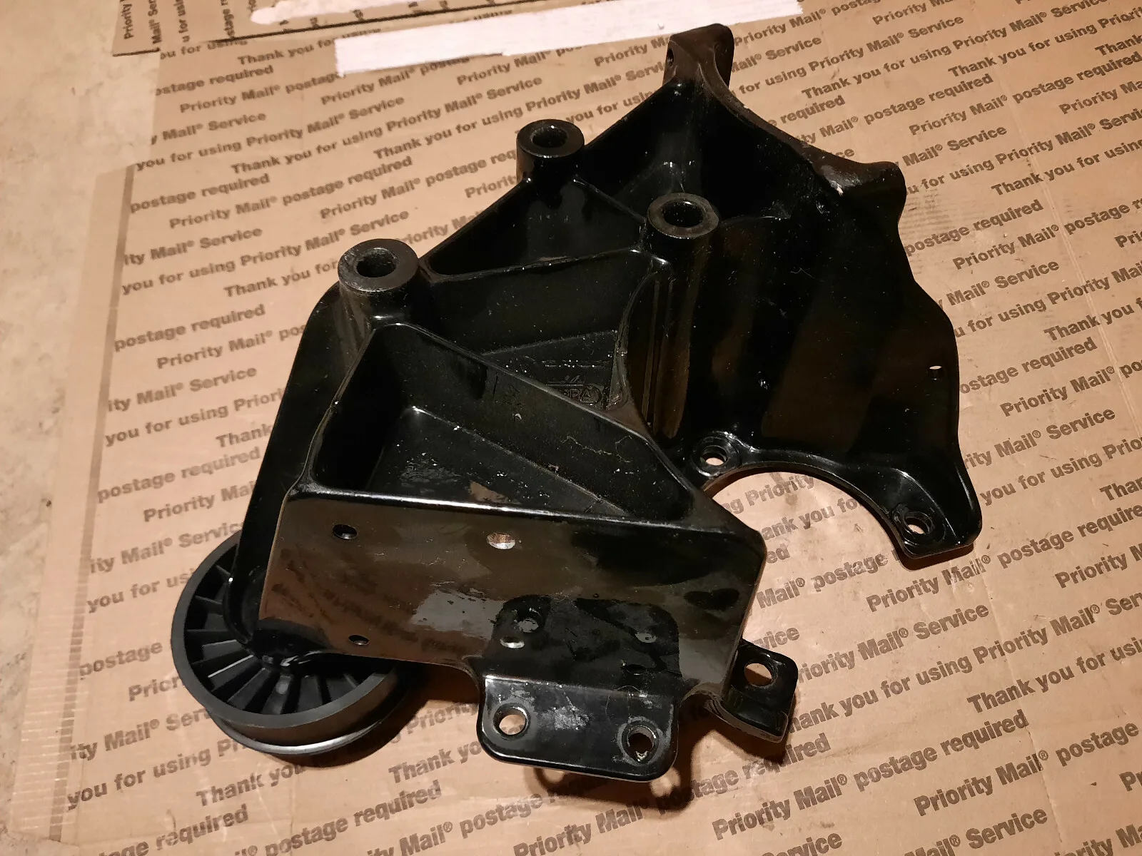 1994-1995 Ford Mustang 5.0L Power Steering Pump Bracket GT 302 Cobra GT40 - Image 4