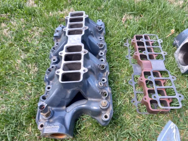 1986-1995 Ford Mustang 5.0L Edelbrock Victor Intake Manifold GT40 Cobra 302 EFI - Image 4