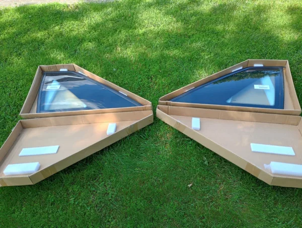 1987-1993 Ford Mustang Hatchback Quarter Window Pair - 5.0L LX GT Cobra