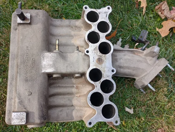 1994-1995 Ford Mustang 5.0L Cobra Intake Manifold GT40 302 SVT EFI GT