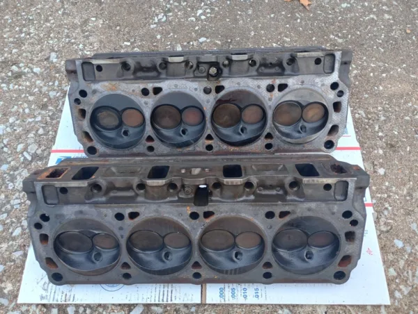 1987-1995 Ford Mustang 5.0L Roush Windsor Sr (iron) Cylinder Heads COBRA GT LX