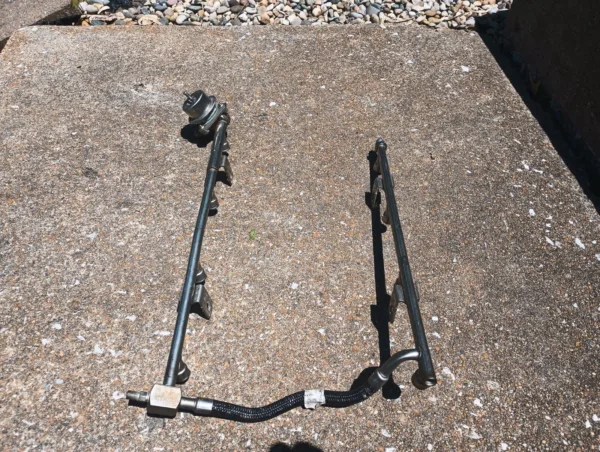 1993-1995 Ford Lightning 5.8L Fuel Rail GT40 Cobra 351W Mustang