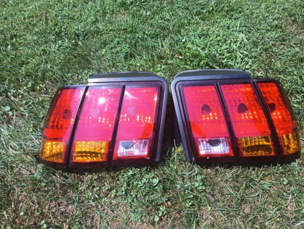 1999 2001 Ford Mustang COBRA Rear Tail Lights SVT 4.6L 99 01 4.6L 4V 32V Amber - Image 4