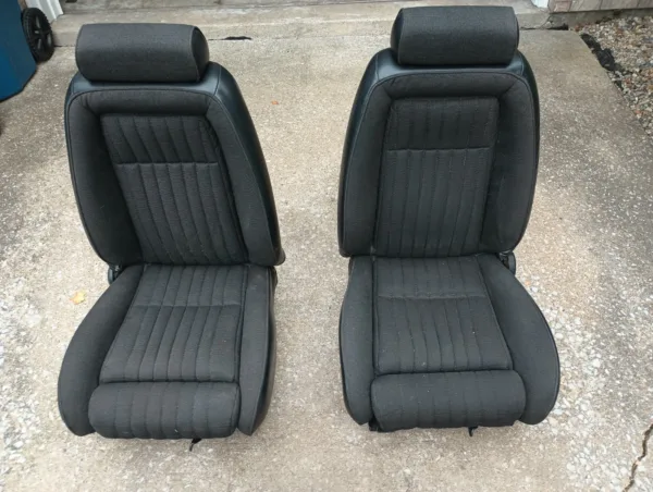 1987-1993 Ford Mustang 5.0L Front Seats OEM Black Hatchback LX GT Cobra SVT