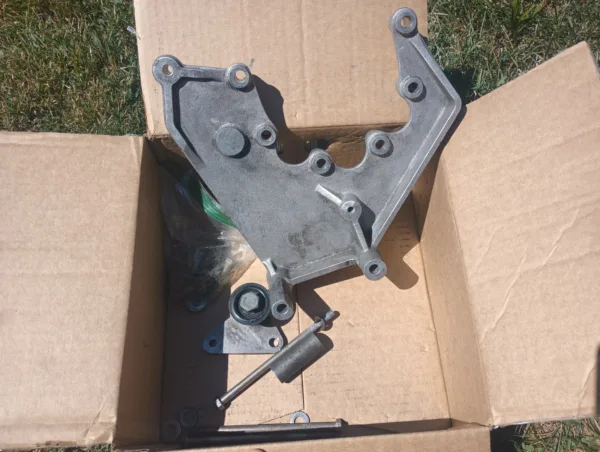 2000-2004 Ford Mustang GT 4.6L Vortech Front Mounting Bracket Supercharger 2V - Image 4
