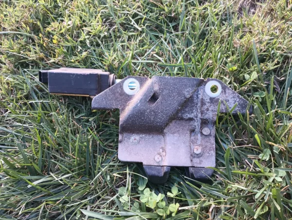 1992-1993 Ford Mustang Rear Hatchback Latch Assembly GT LX Cobra 5.0L - Image 4