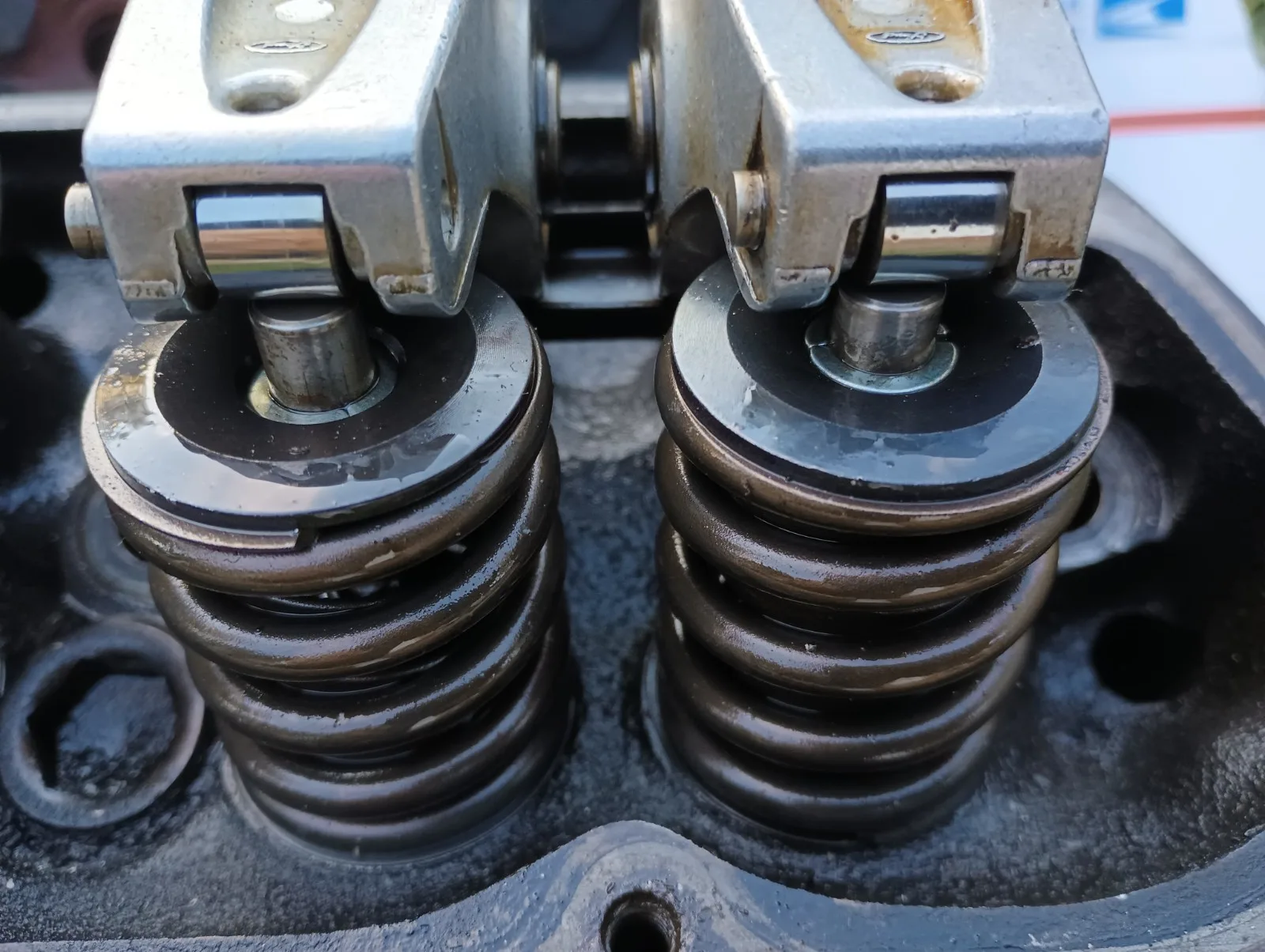 1987-1995 Ford Mustang 5.0L Ford Racing GT40 (iron) Cylinder Heads 302 COBRA GT - Image 3