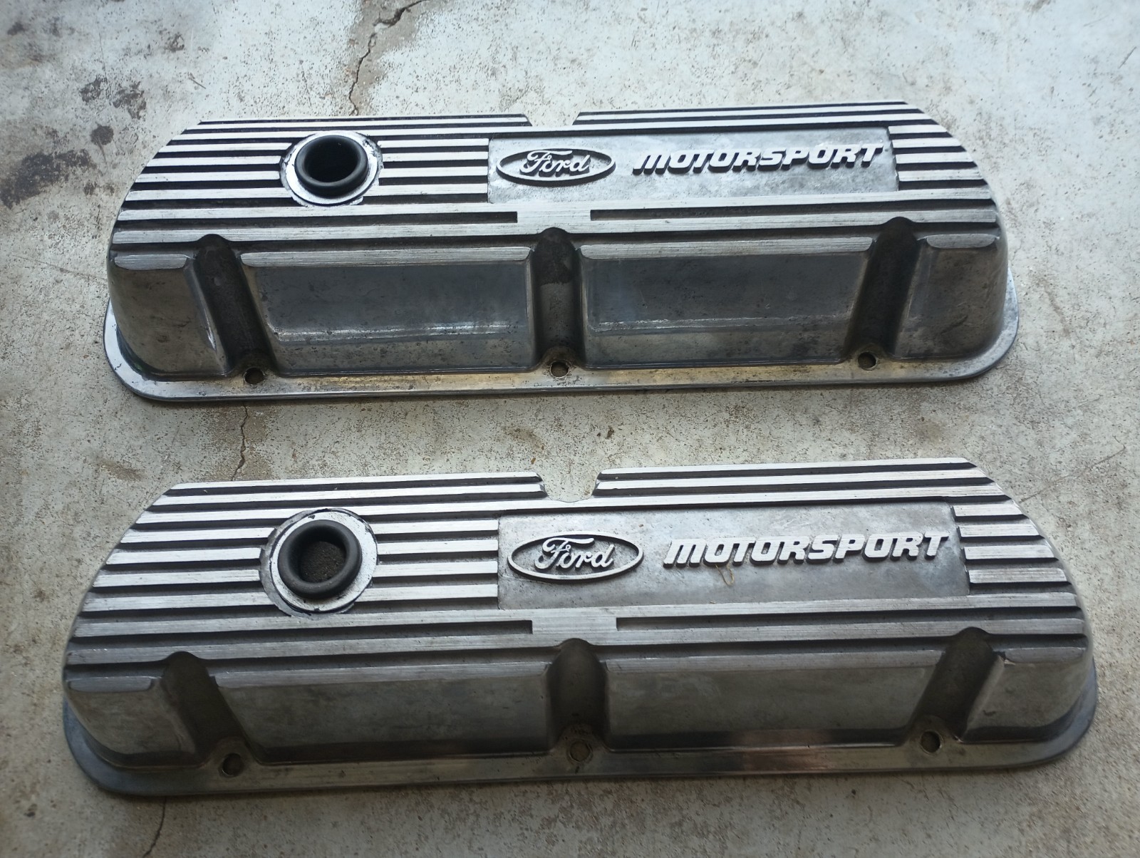 Ford Mustang 5.0L Aluminum Valve Covers 302 GT LX Cobra GT40