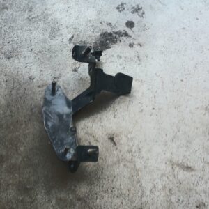 1996-1998 Ford Mustang Cobra Throttle Cable Cruise Vacuum Bracket 4.6L V8 4V 32V